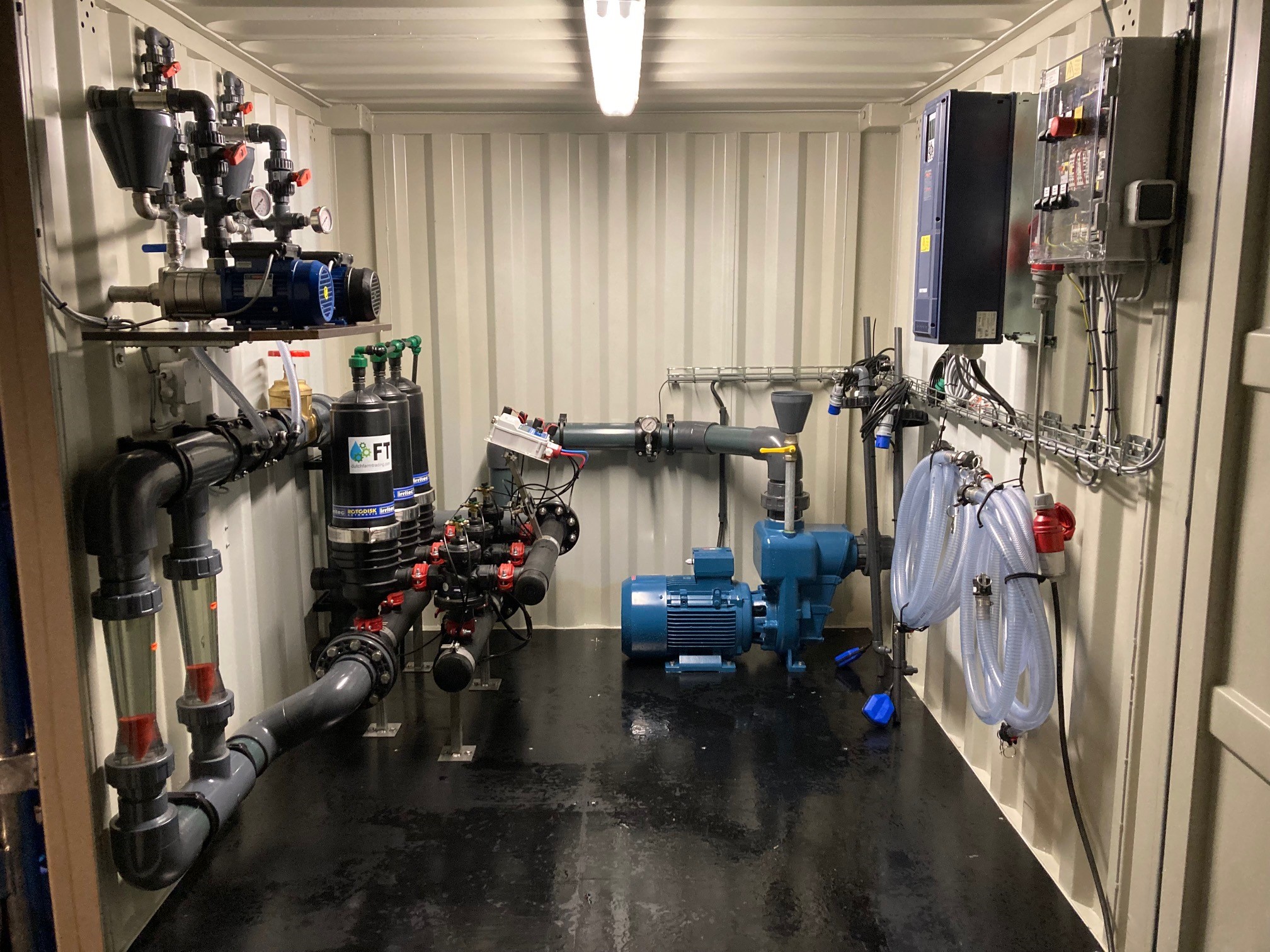 Beregening voedingswater machine, 9,2 kW P2, 400-690 VAC, 50 Hz, capp. 24m3 p/u bij 3,35 bar - 132m3 p/u bij 1,9 bar